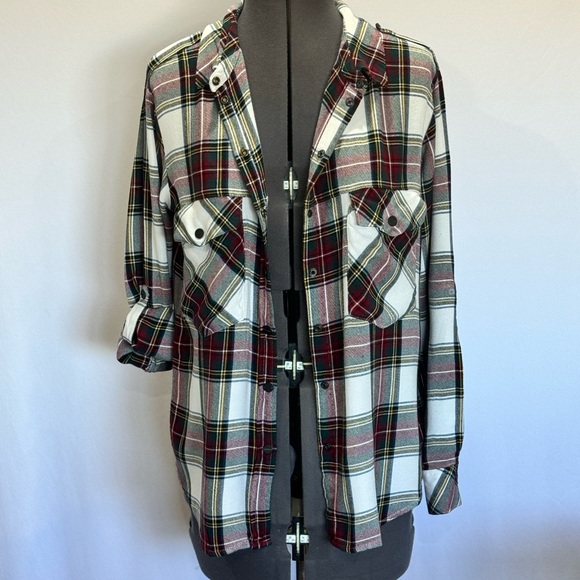 Sanctuary Boyfriend Flannel Snap Front Red White and Navy Plaid Shirt Si… - Picture 5 of 8